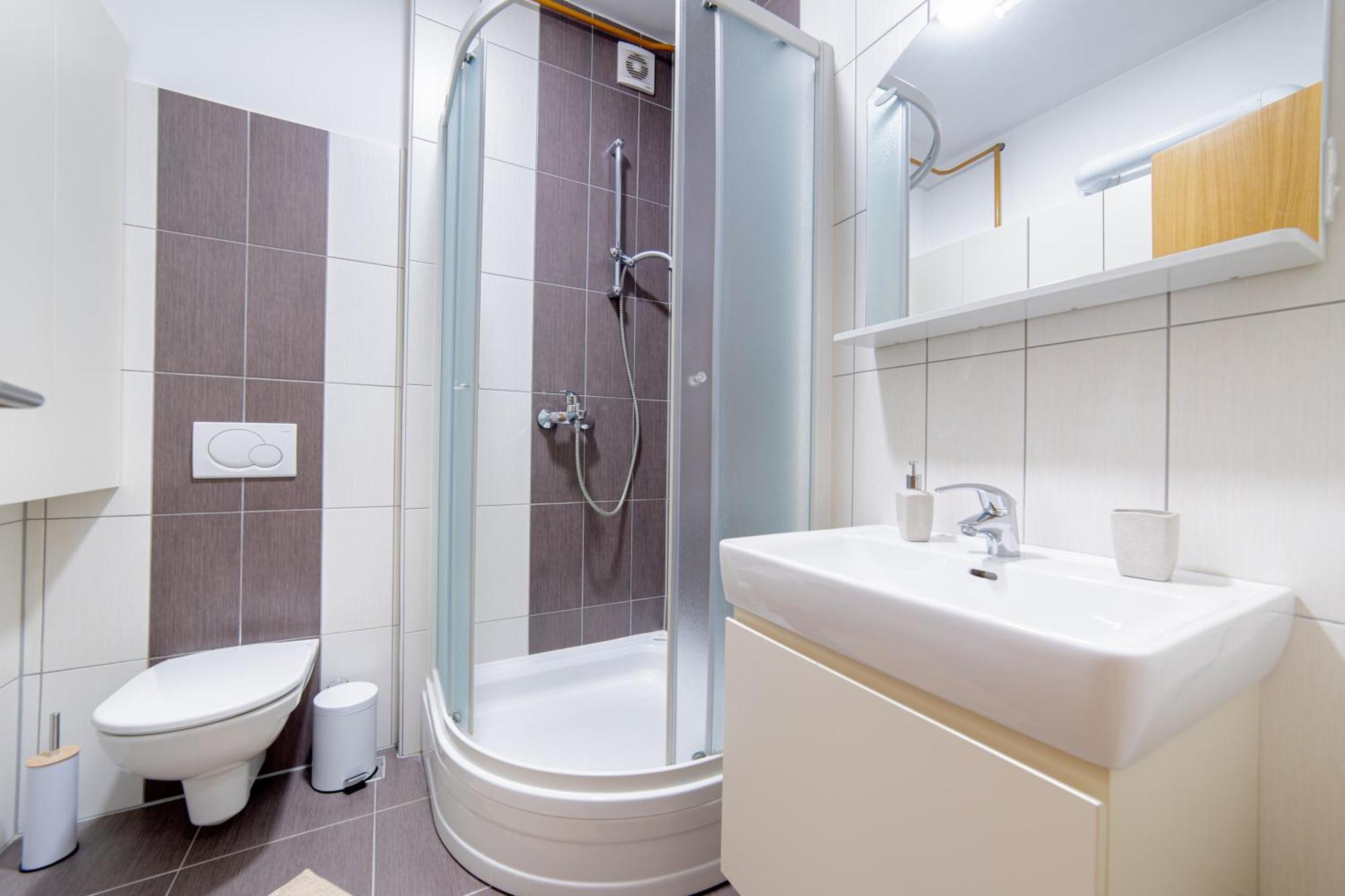 Apartment Skenderpasina Skyline 2-bedroom With Balcony